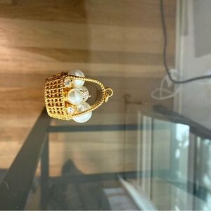 Elegant Pearl Basket Pendant [limit time sale]